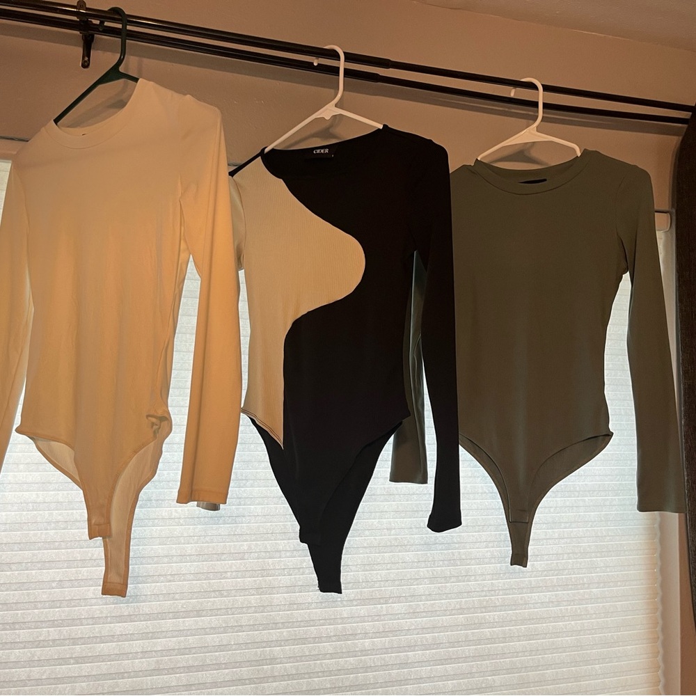 Bundle of Cider Colorblock and Solid Bodysuits - Black, White, Green